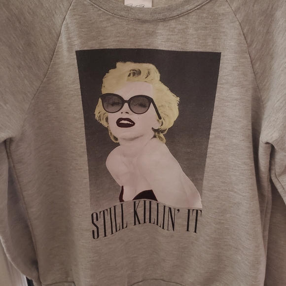 Marilyn Monroe Sweatshirt - Picture 2 of 5